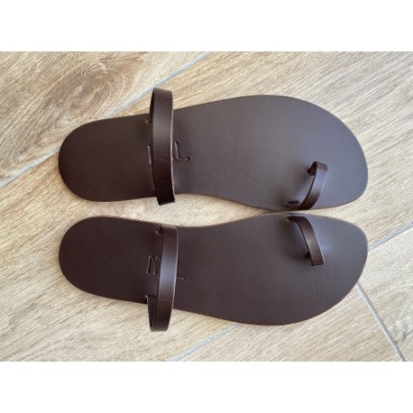 La Tong Cuir Chocolat La Billie made in France