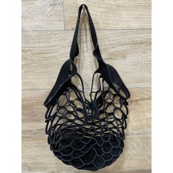 Le grand sac filet en croute de cuir noir par MMLL